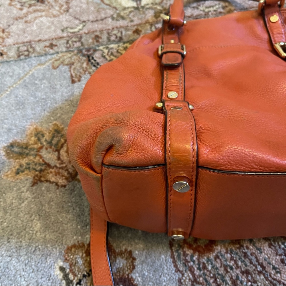 Michael Kors Purse - Picture 10 of 10
